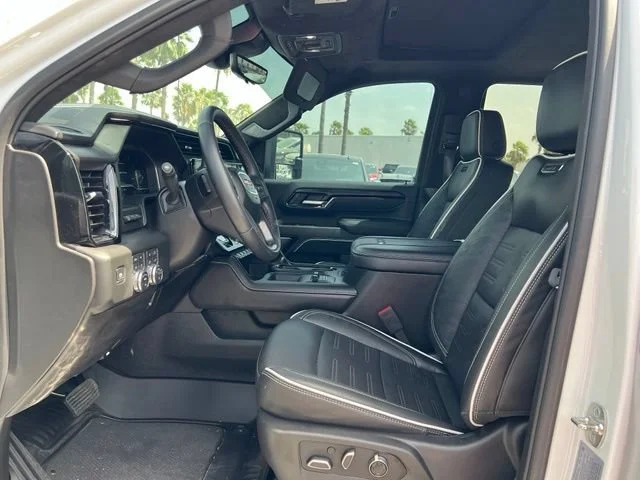 Used 2025 Summit White GMC AT4X image 13