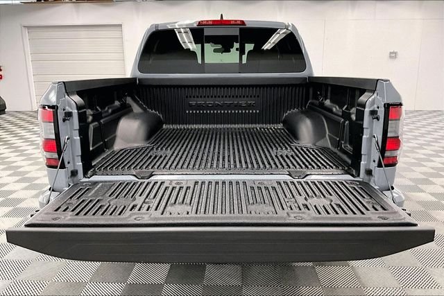 New 2026 Boulder Gray Pearl Nissan SV image 17