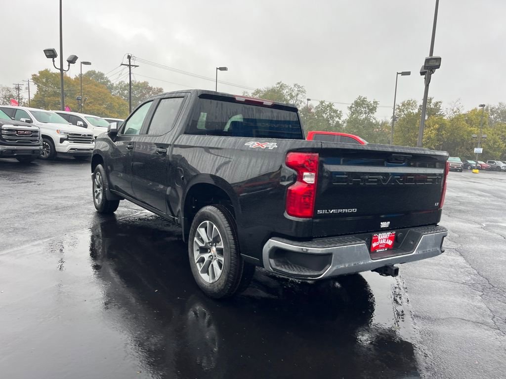 2026 Chevrolet Silverado 1500 LT photo 3
