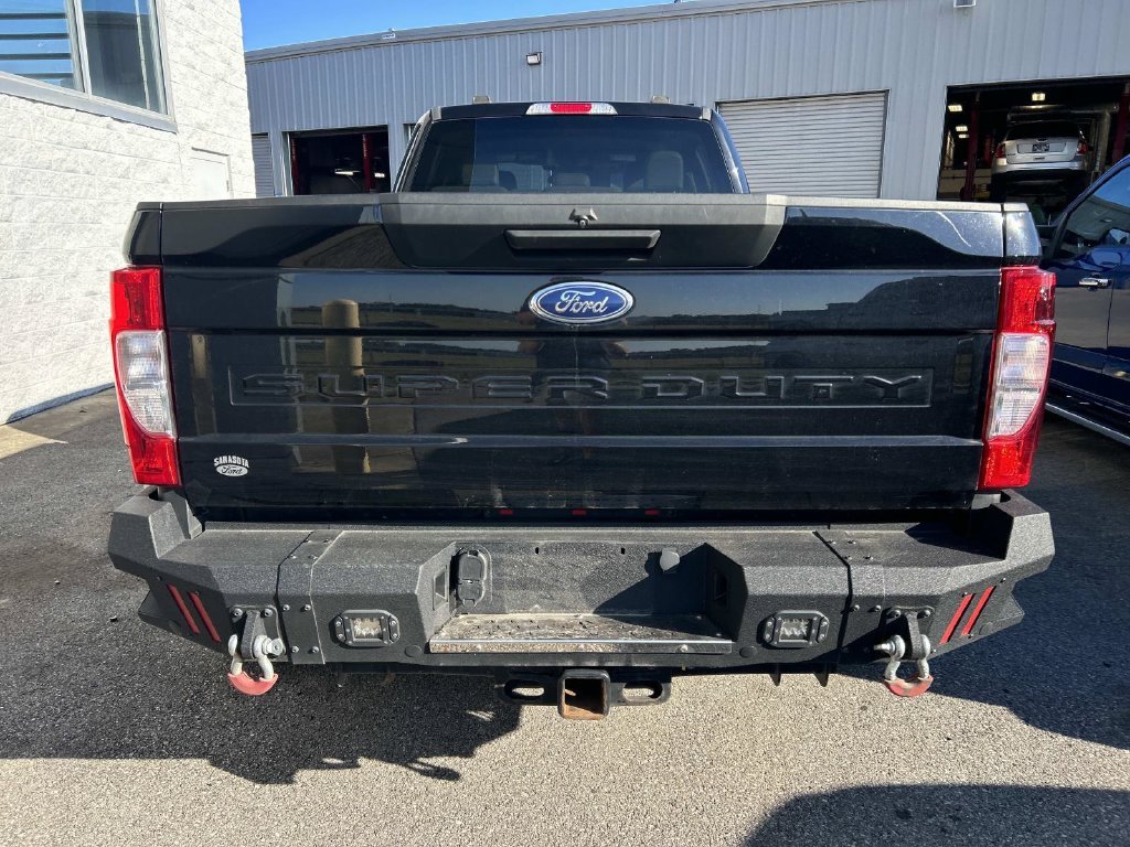Used 2020 Agate Black Metallic Ford XL image 3