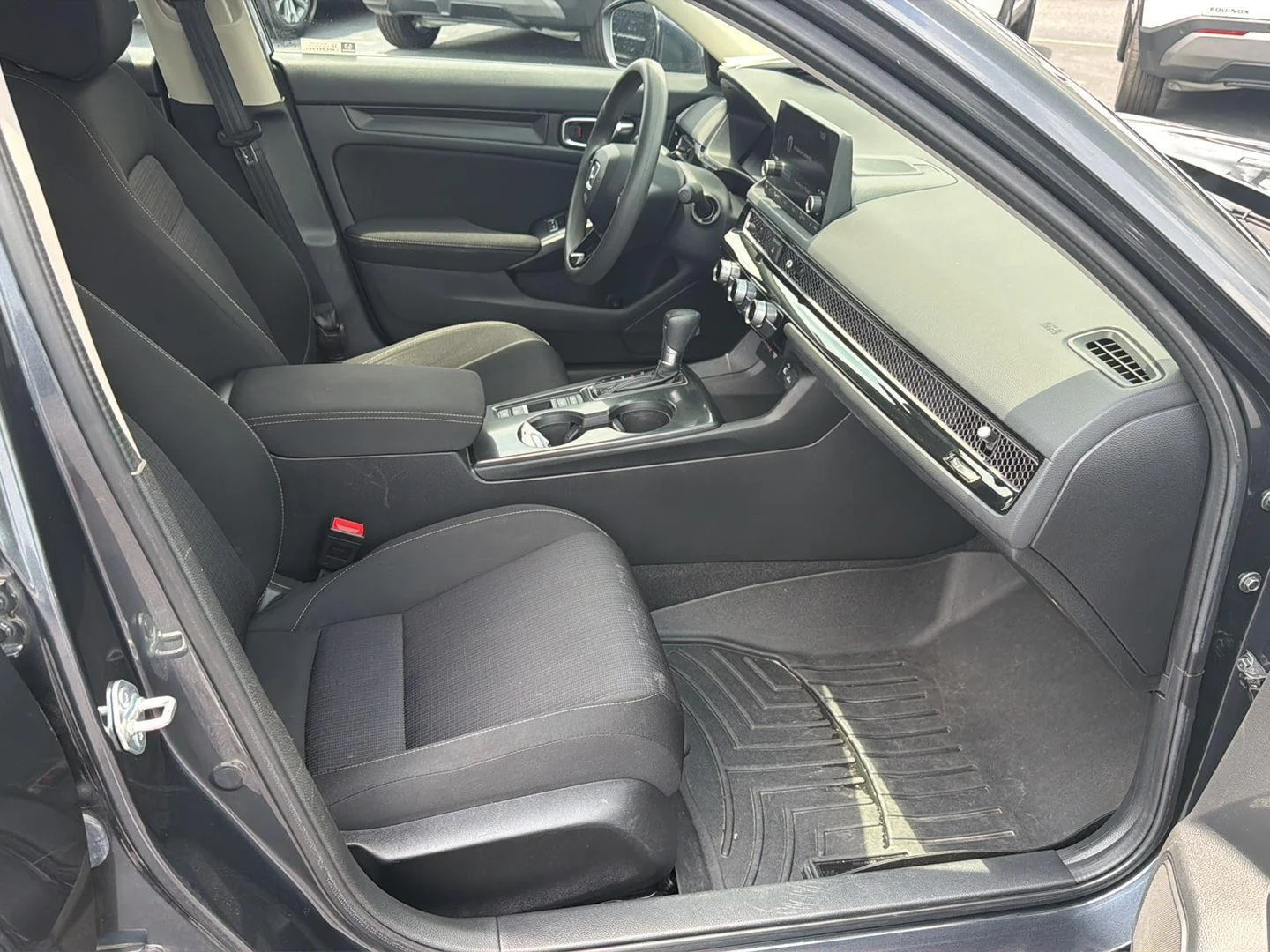 Used 2022 Meteorite Gray Metallic Honda LX image 13