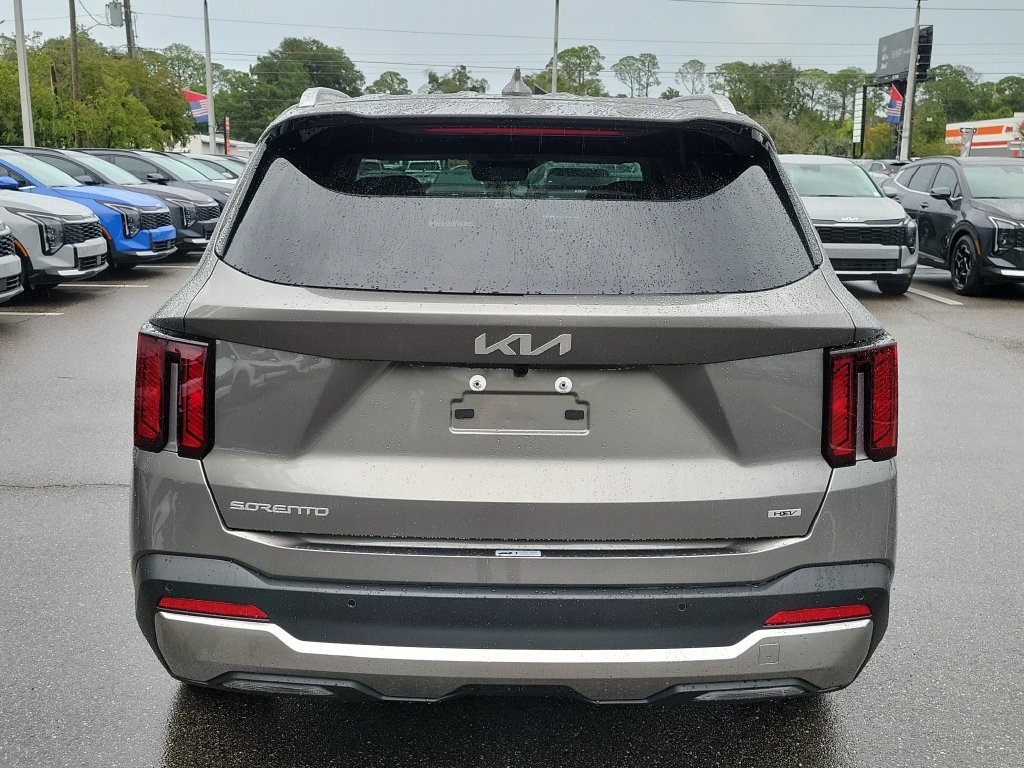 New 2026 Volcanic Sand Kia EX image 5