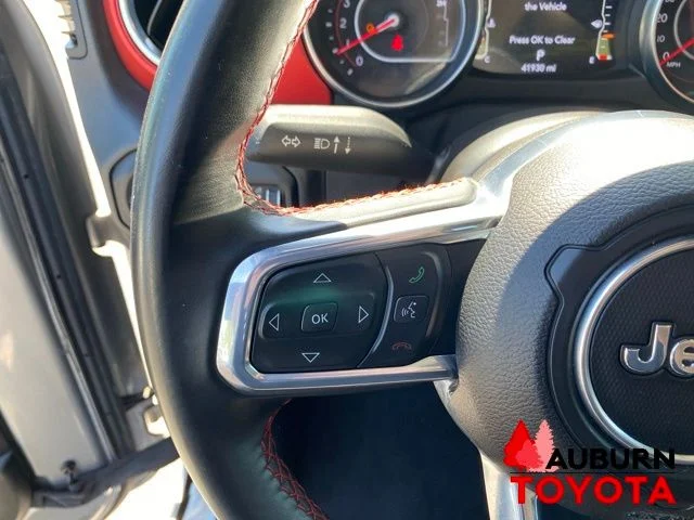 Used 2021 Silver Jeep Rubicon image 35