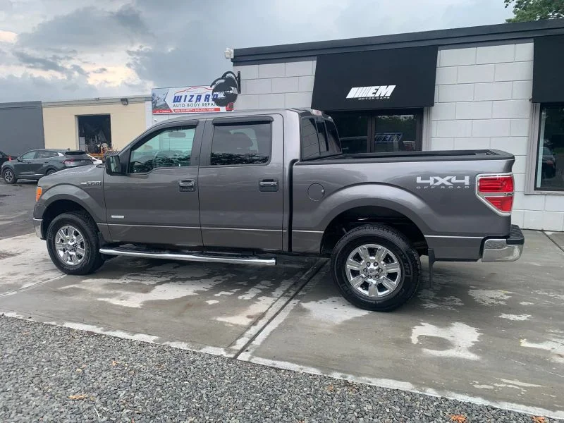 Used 2011 Gray Ford XLT Pickup 4D 5 1/2 ft image 8