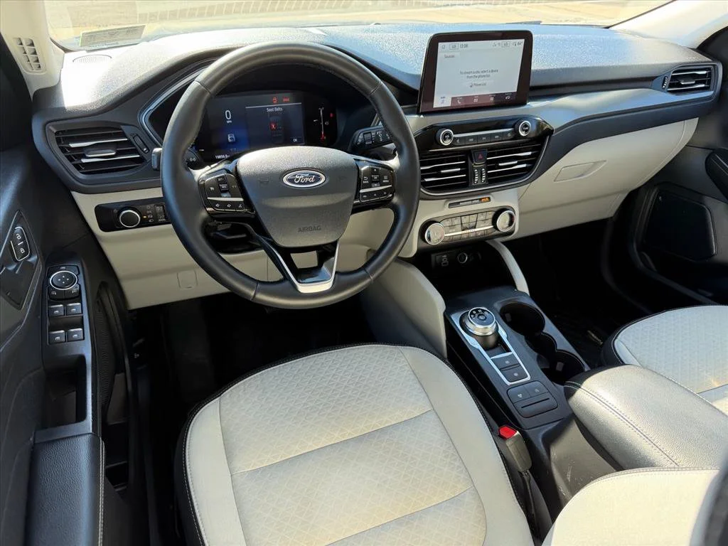 Used 2025 Blue Ford Active image 9