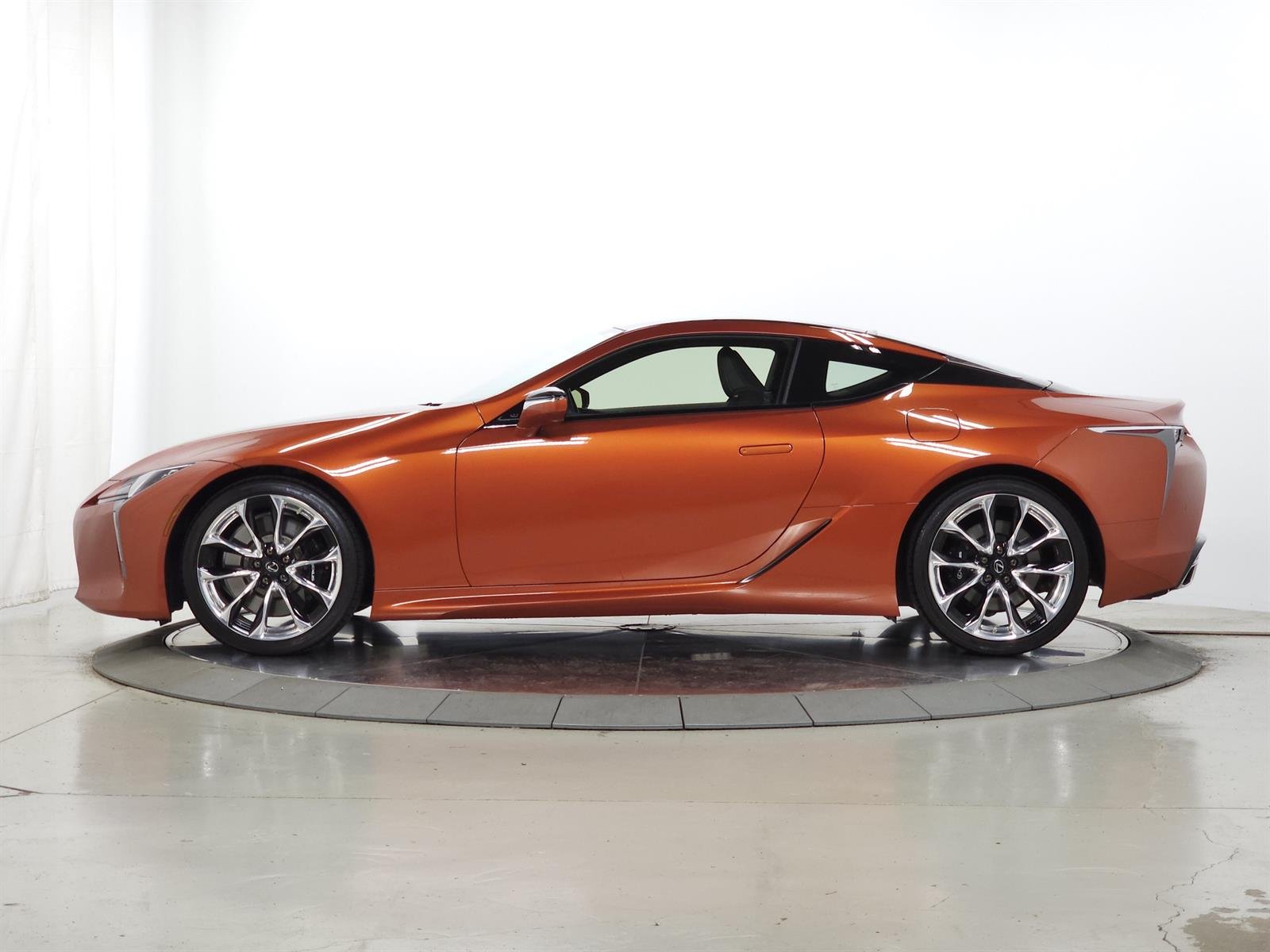 Certified Used 2022 Orange Lexus  image 5