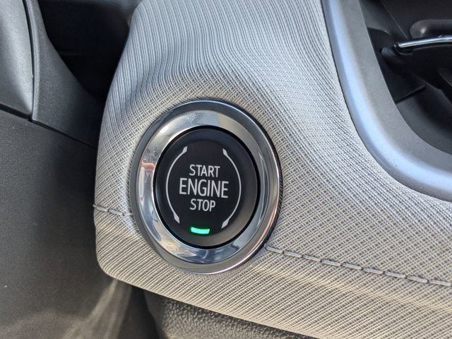 New 2026 Summit White Chevrolet LT image 30