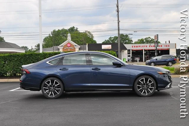 New 2026 Canyon River Blue Metallic Honda Touring image 2