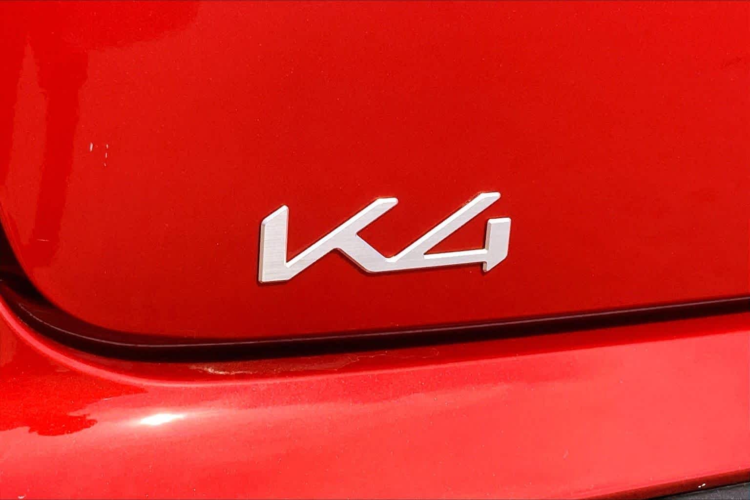 Used 2026 Currant Red Kia LXS image 10