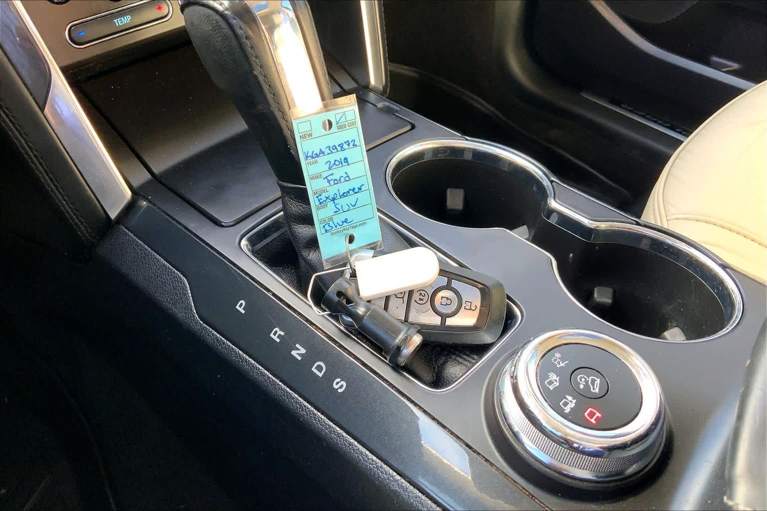 Used 2019 Blue Ford Platinum image 15