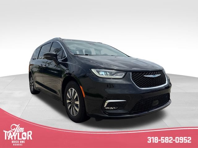 2021 Chrysler Pacifica Hybrid Touring L Hybrid's photo