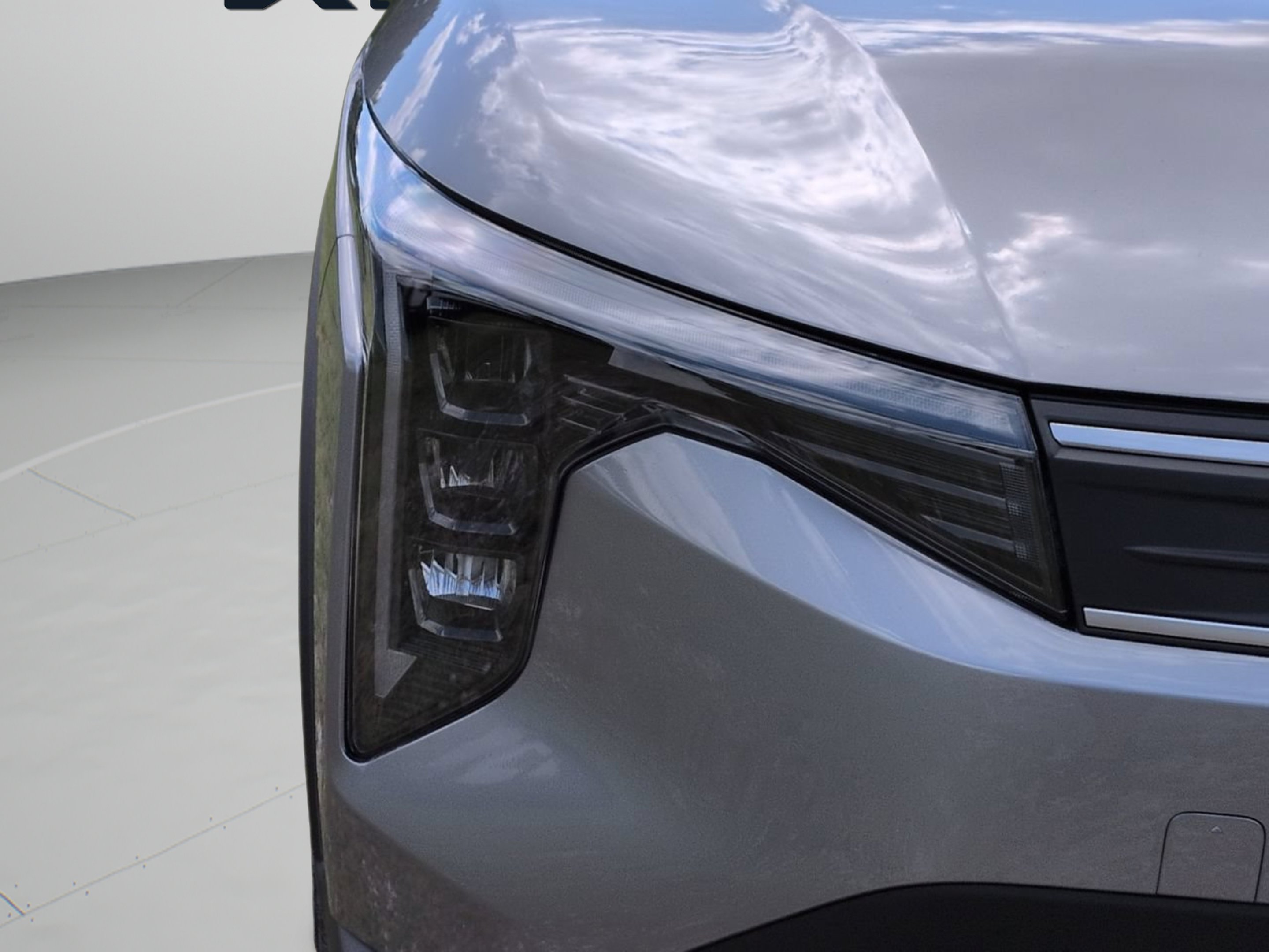New 2026 Steel Gray Kia LXS image 28