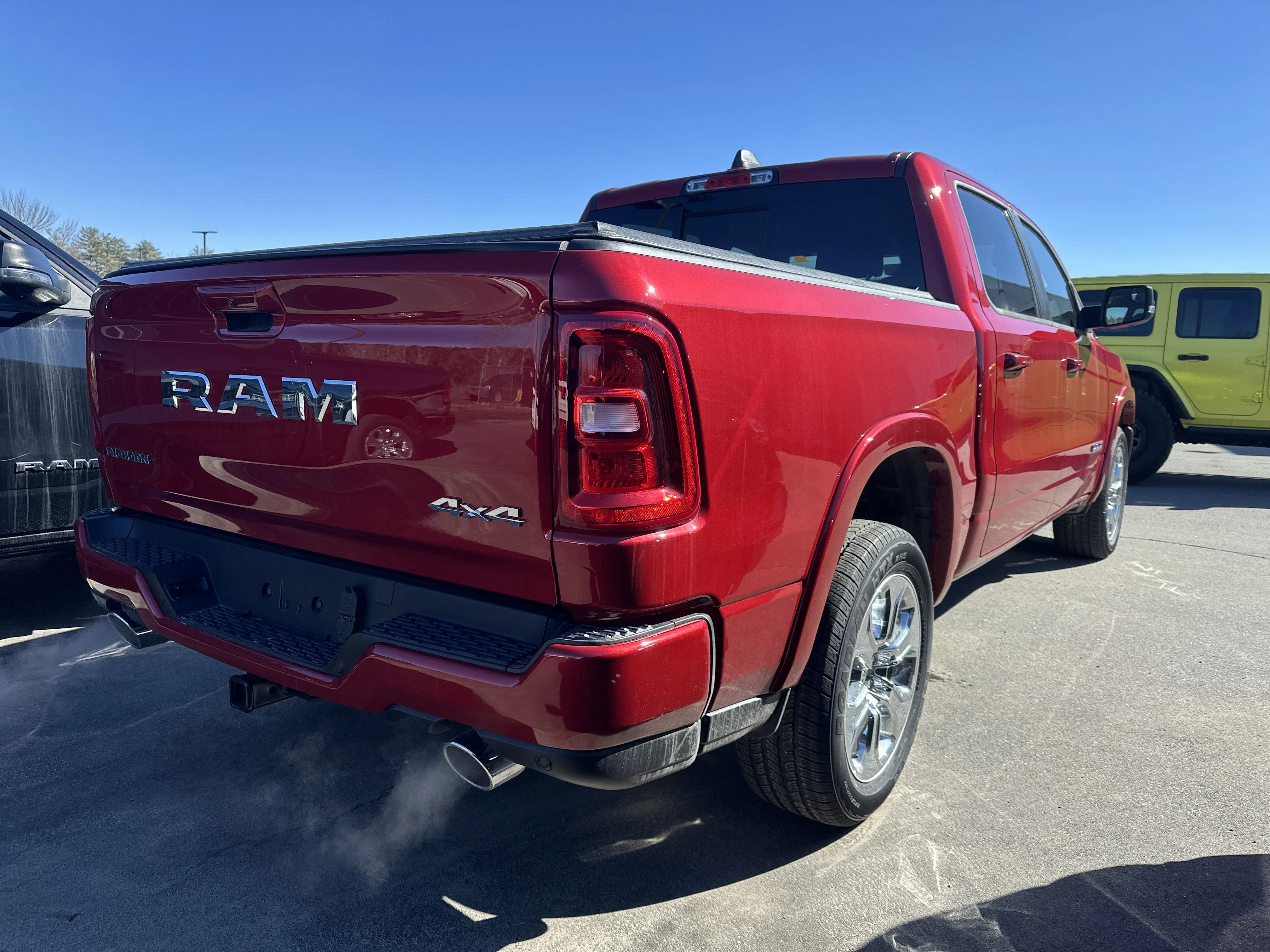 New 2026 Molten Red Pearl-Coat Exterior Paint RAM Big Horn image 2