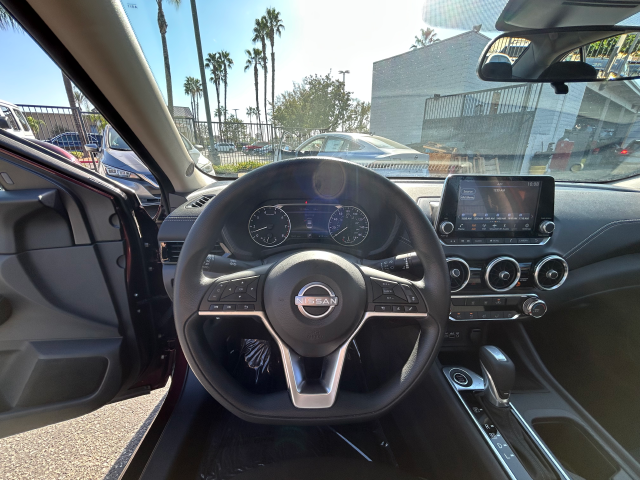 Used 2025  Nissan SV image 21