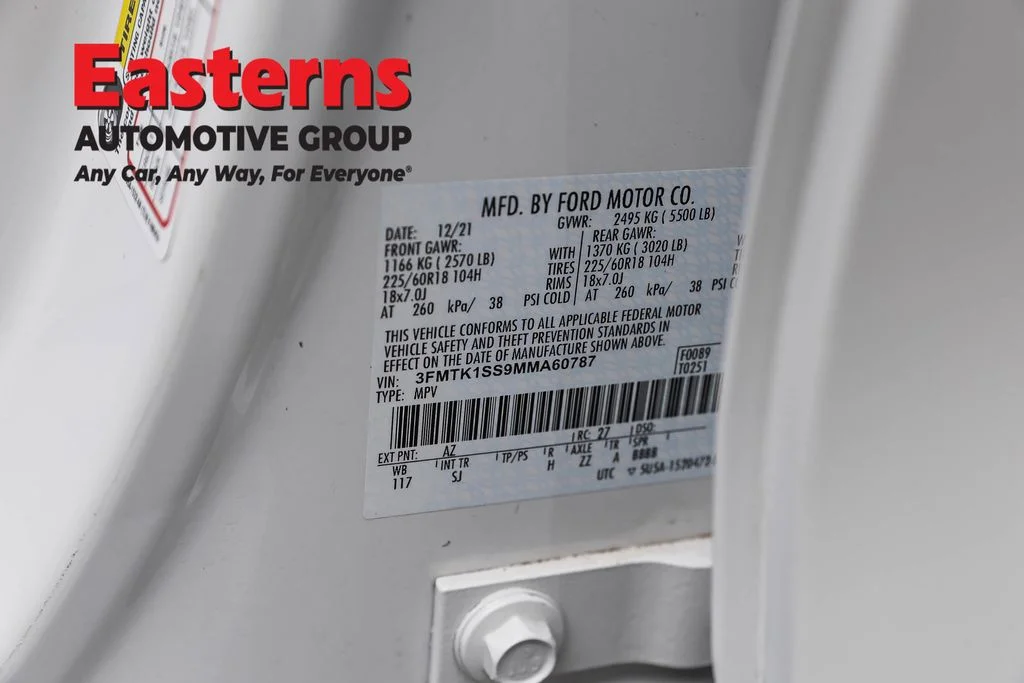 Used 2021 White Ford Select image 36