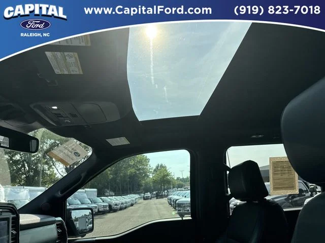 Used 2023 Black Ford XLT image 21