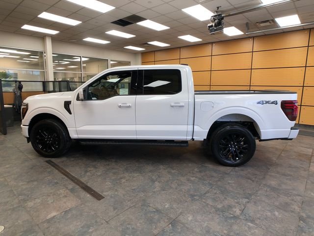 New 2026 Oxford White Ford Lariat® image 4
