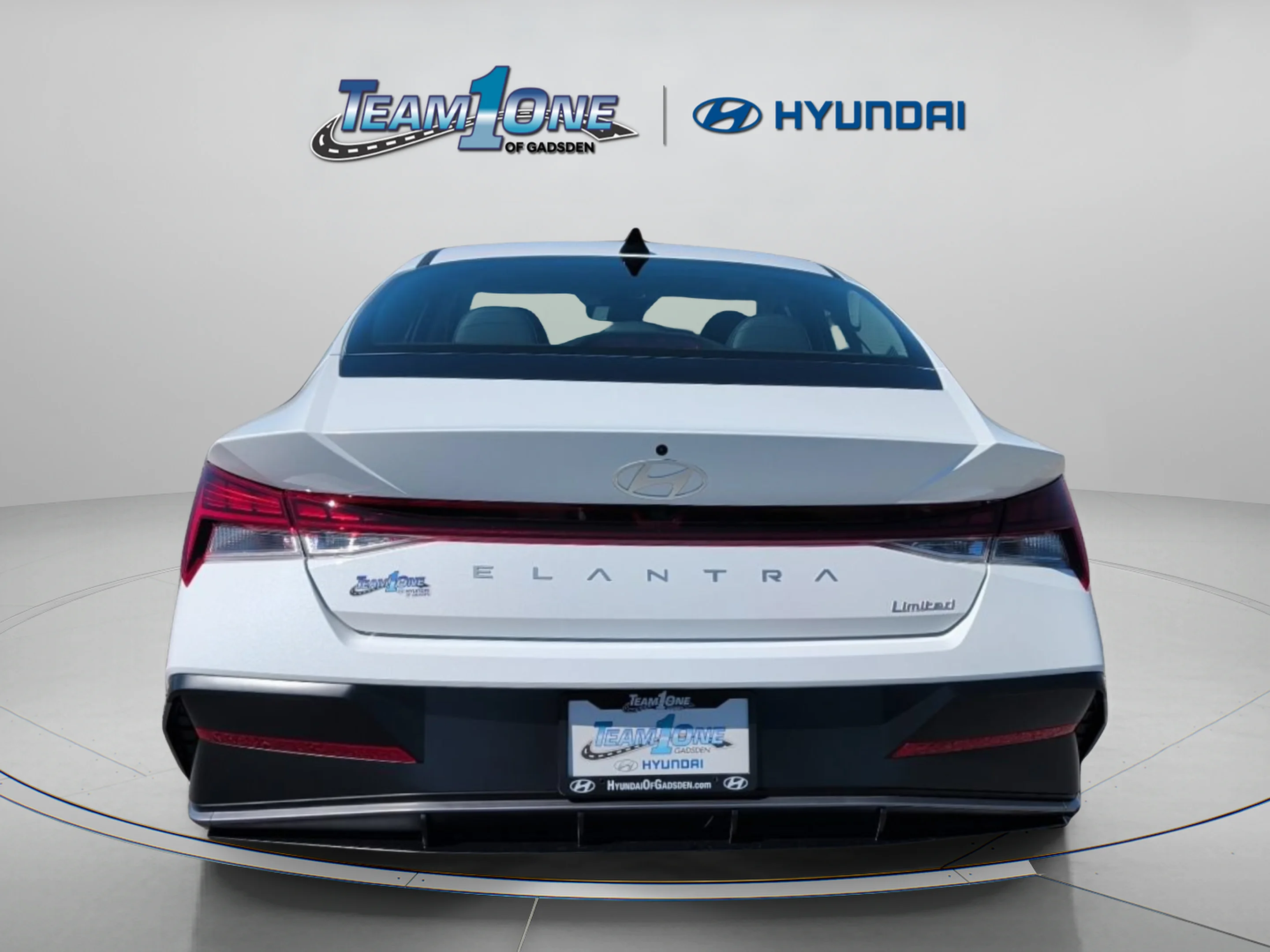 Used 2026 Serenity White Hyundai Limited image 7