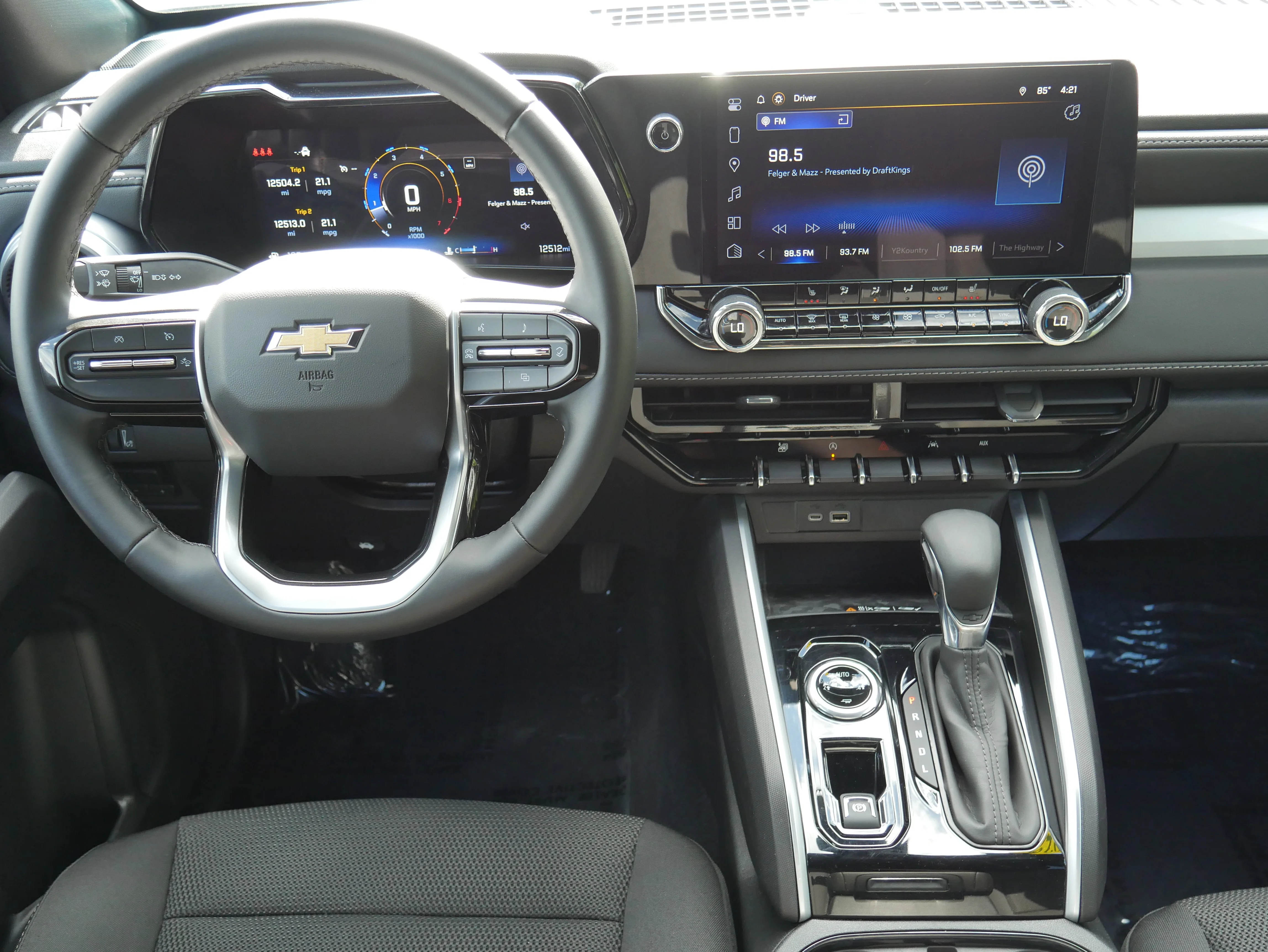 2024 Chevrolet Colorado LT - Photo 16