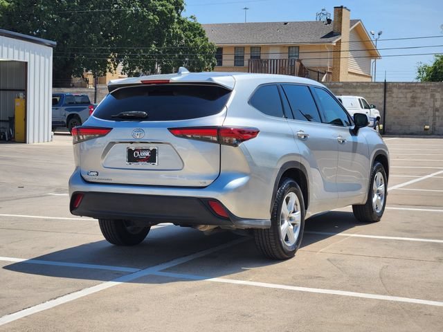 Used 2021 Black Toyota L image 14
