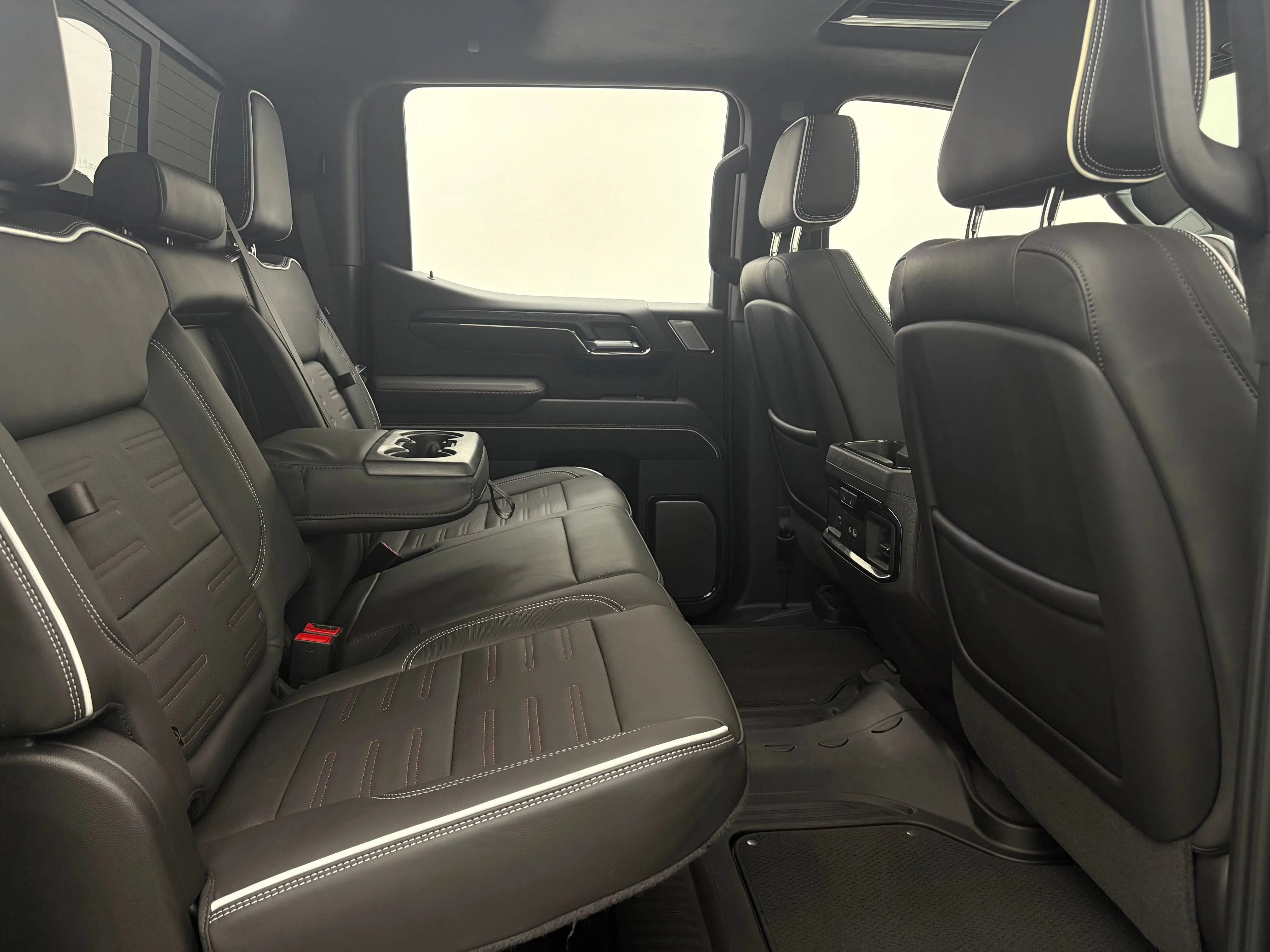 Used 2024 Onyx Black GMC AT4X image 43