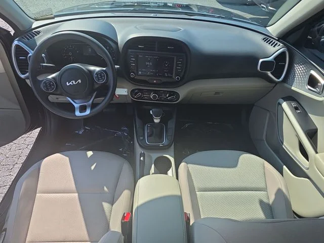 Used 2022 Black Kia LX image 10