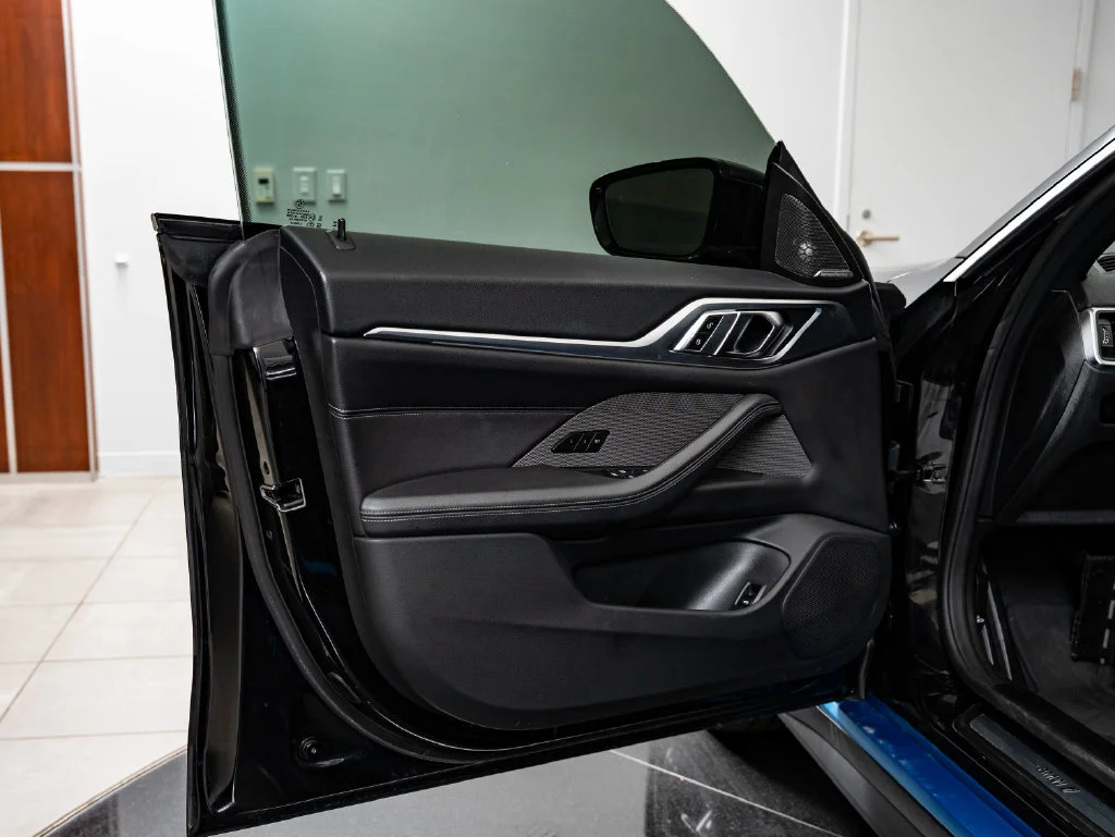 Used 2023 Jet Black BMW eDrive35 image 27