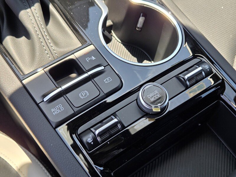 New 2026 Wolf Gray Kia GT-Line FWD image 16