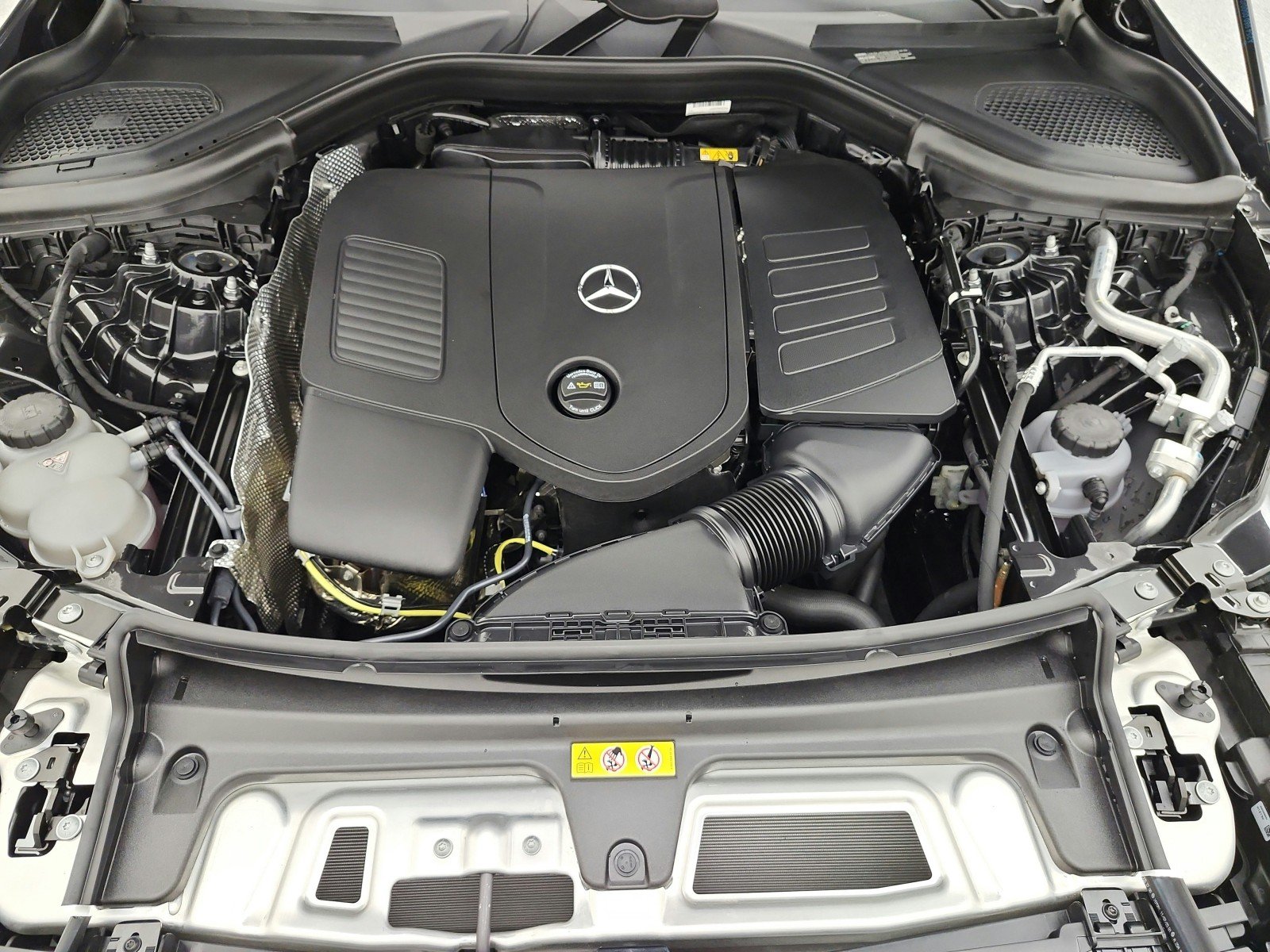 2026 Mercedes-Benz GLC Base - Photo 12