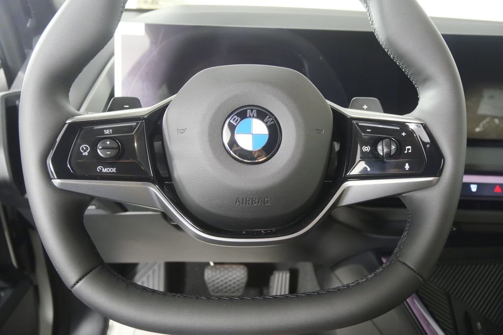 Used 2026 Mineral White Metallic BMW 30 xDrive image 18