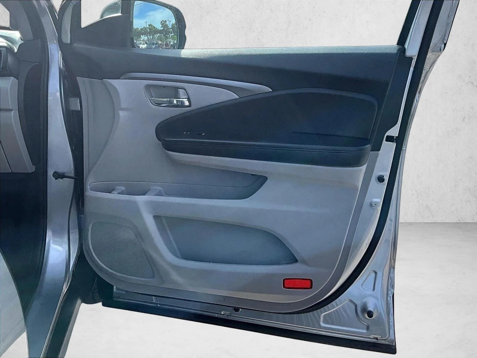 Used 2022 Lunar Silver Metallic Honda Special Edition image 19