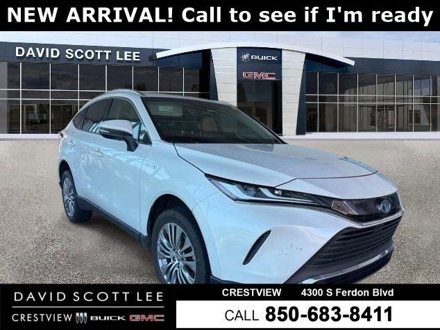 Used 2021 White Toyota XLE image 1