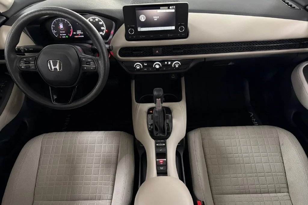 Used 2023  Honda LX image 18