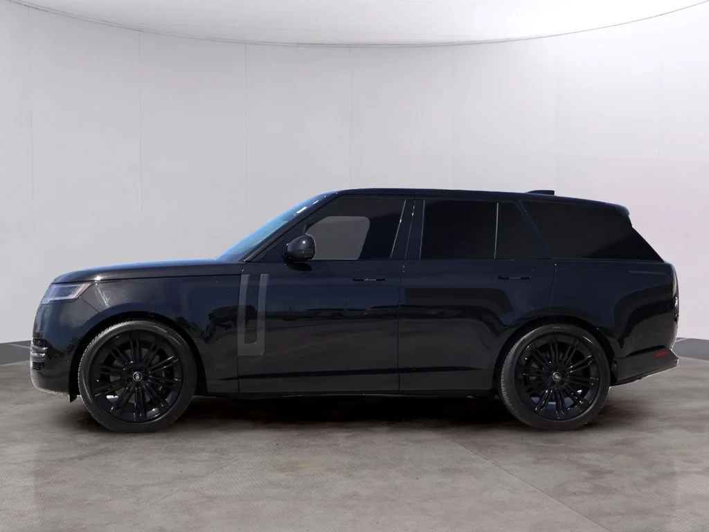 Certified Used 2024 Santorini Black Metallic Land Rover SE image 4