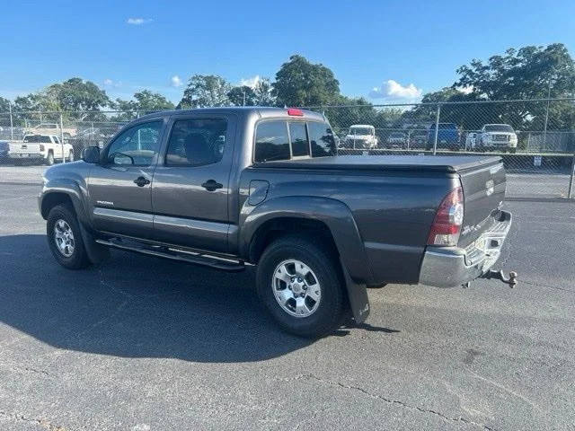 Used 2015 Gray Toyota Base image 3