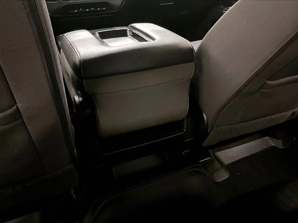 Used 2018 Gray Chevrolet LT image 11