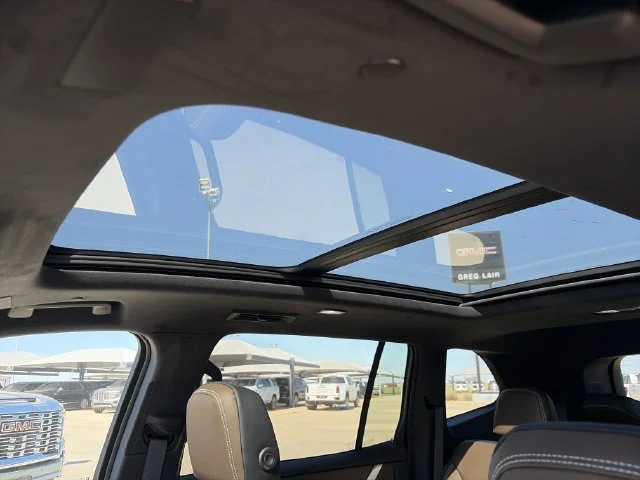 New 2027 Black GMC Denali Ultimate image 9
