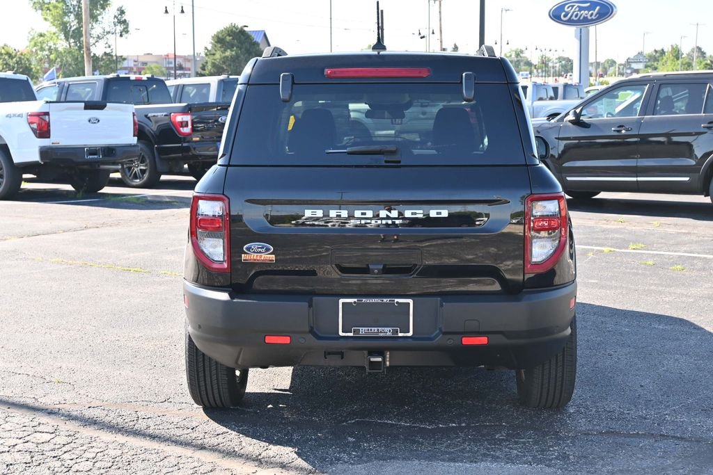 Used 2022 Shadow Black Ford Big Bend image 10