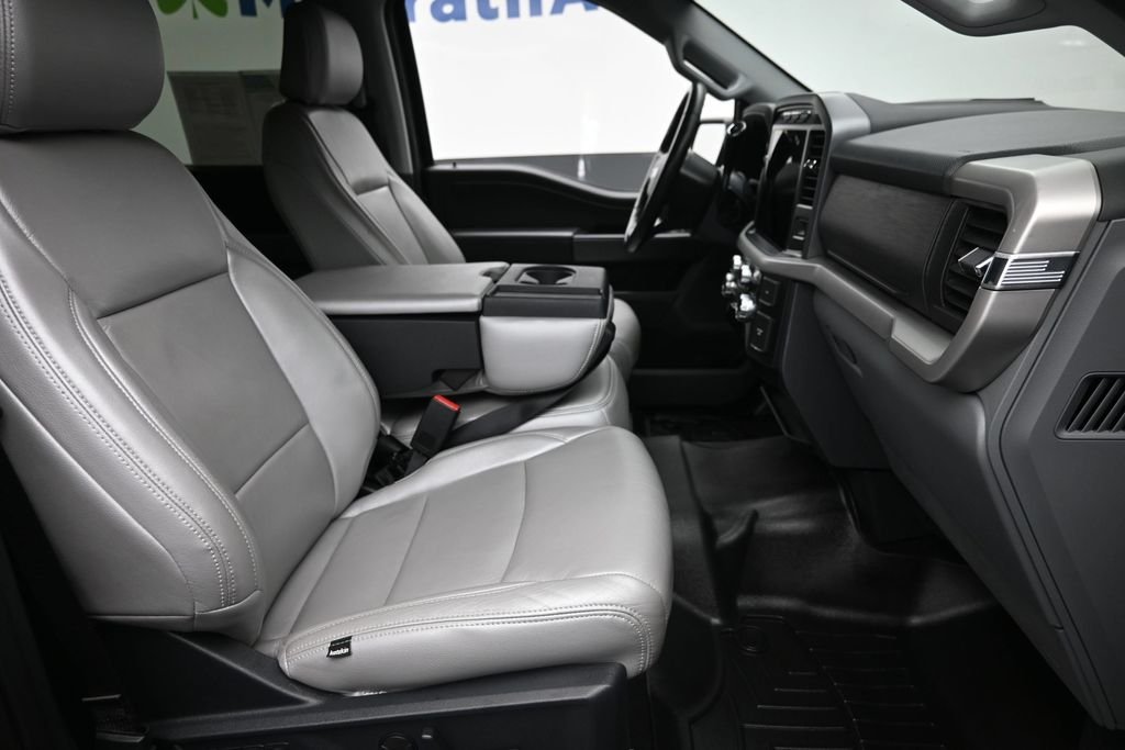 Used 2022 Gray Ford XLT image 9