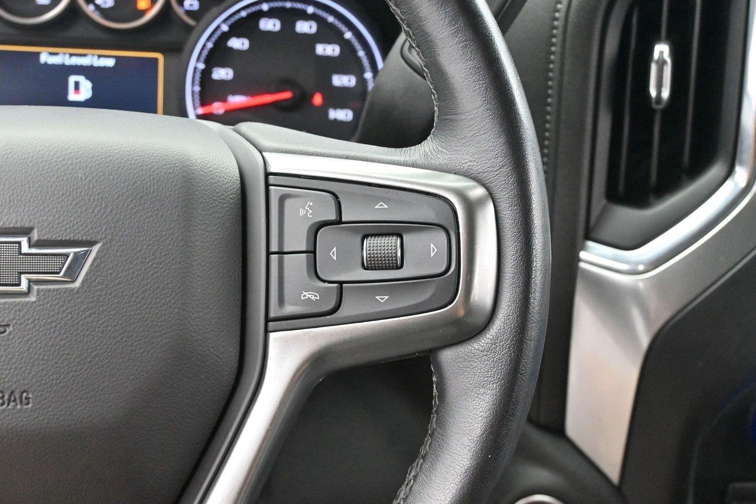 Used 2020 SILVER ICE METALLIC Chevrolet RST image 16