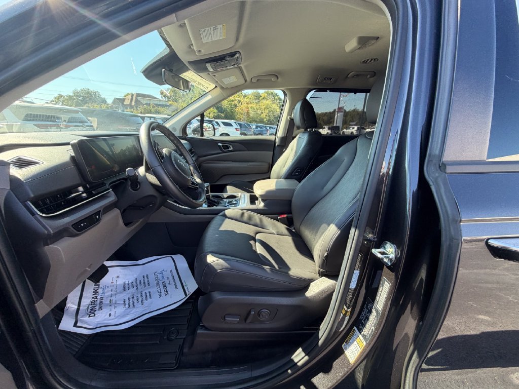 Used 2026 Gray Kia EX image 9
