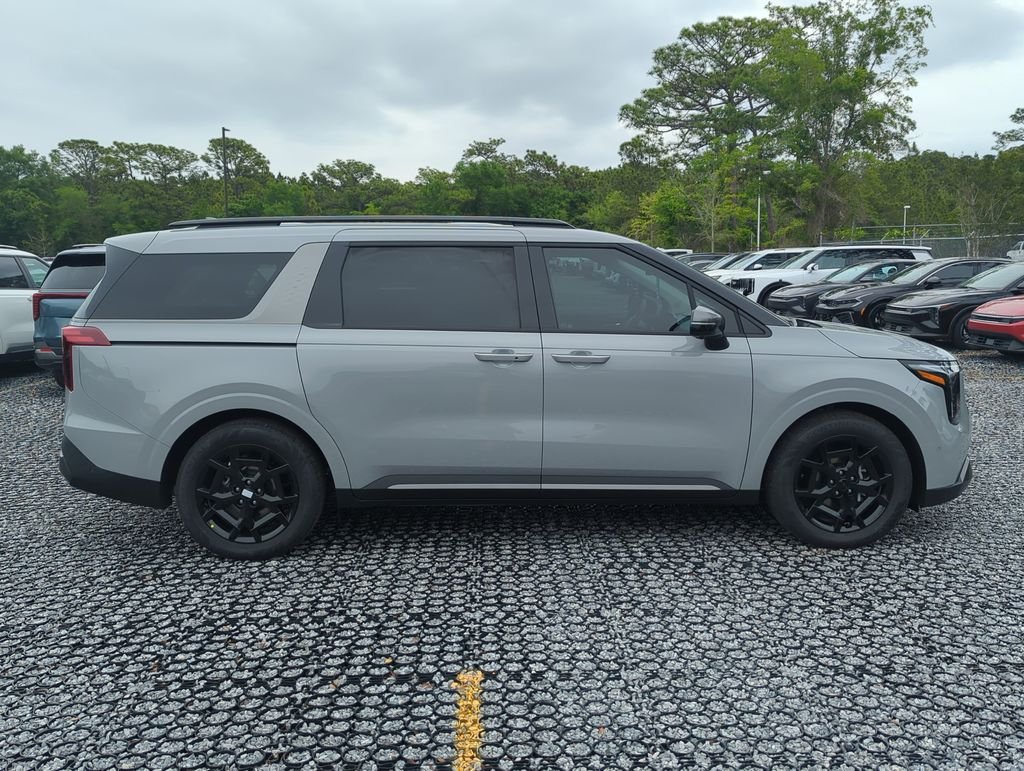 New 2026 Ceramic Silver Kia SX Prestige image 8