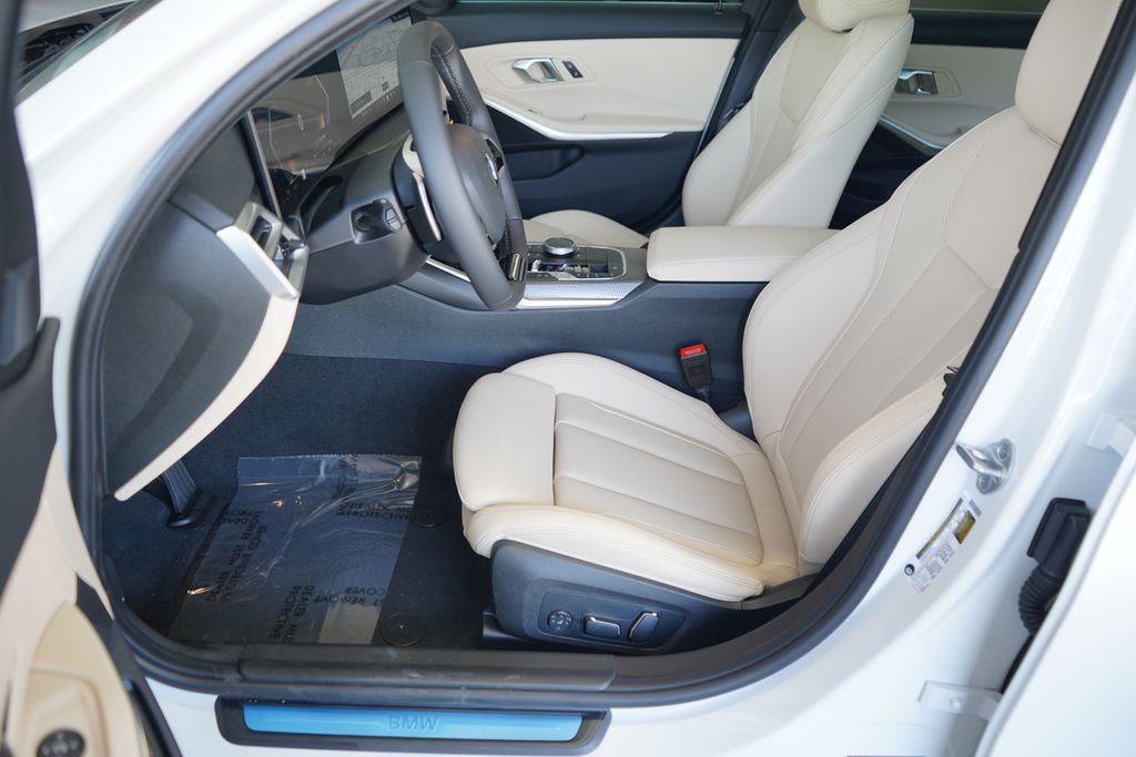 Used 2026 White Metallic BMW 330i image 11