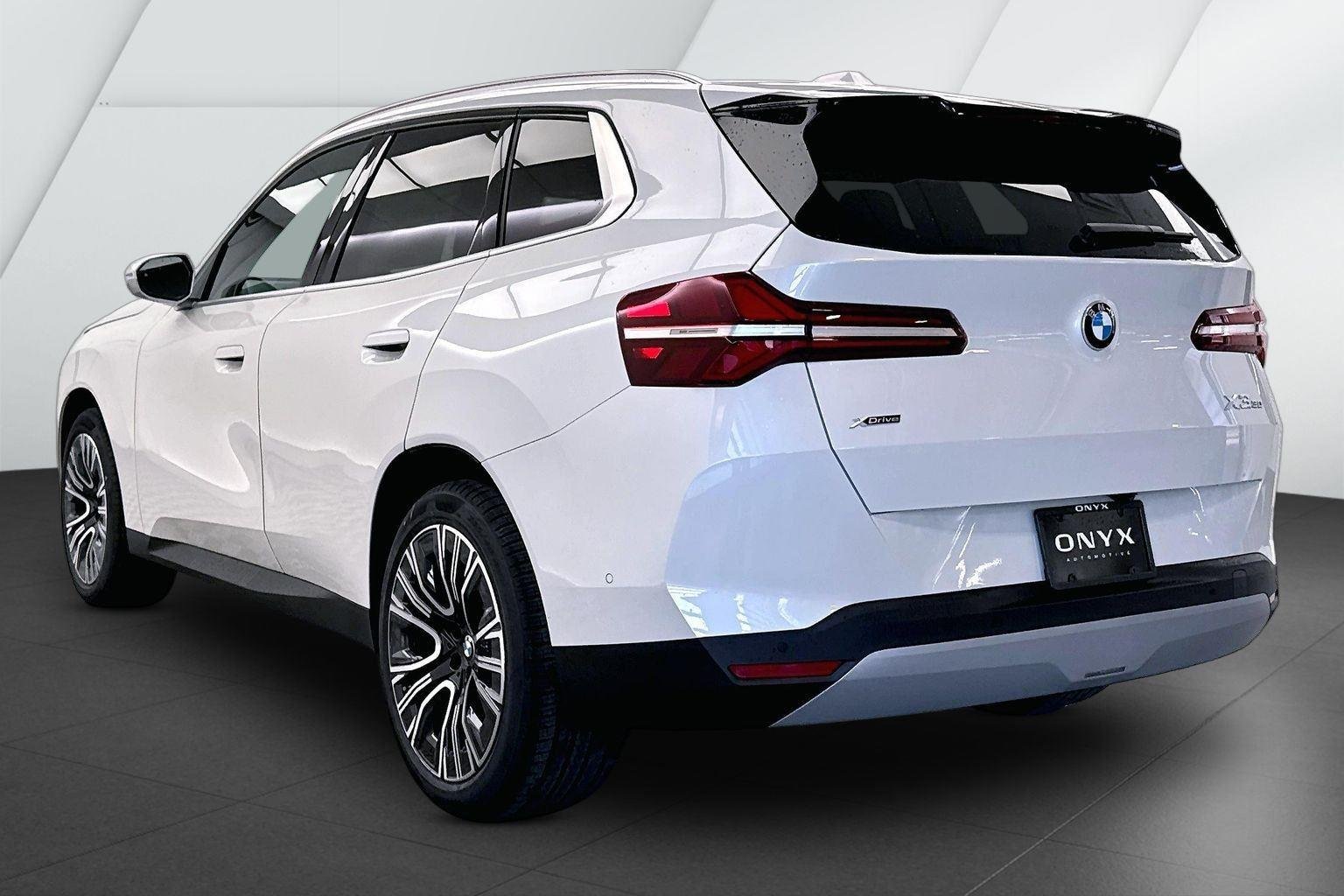 New 2026 Mineral White Metallic BMW 30 xDrive image 5