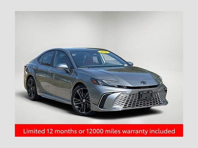 2026 Toyota Camry XSE Hybrid's photo