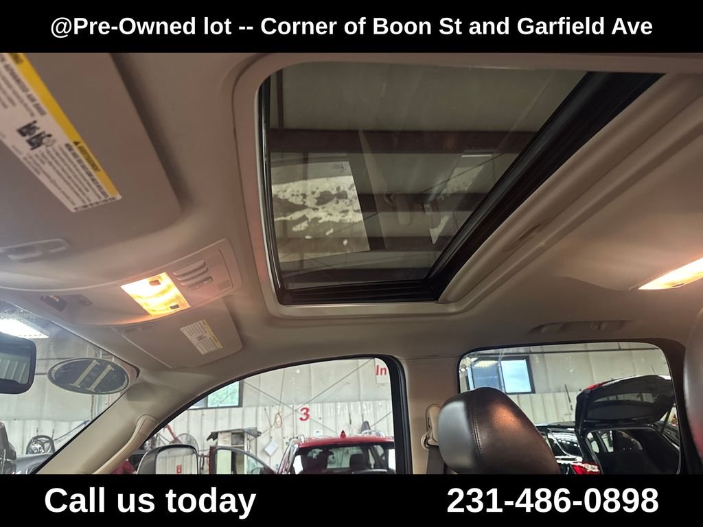 Used 2011 Black GMC SLT 1500 image 13