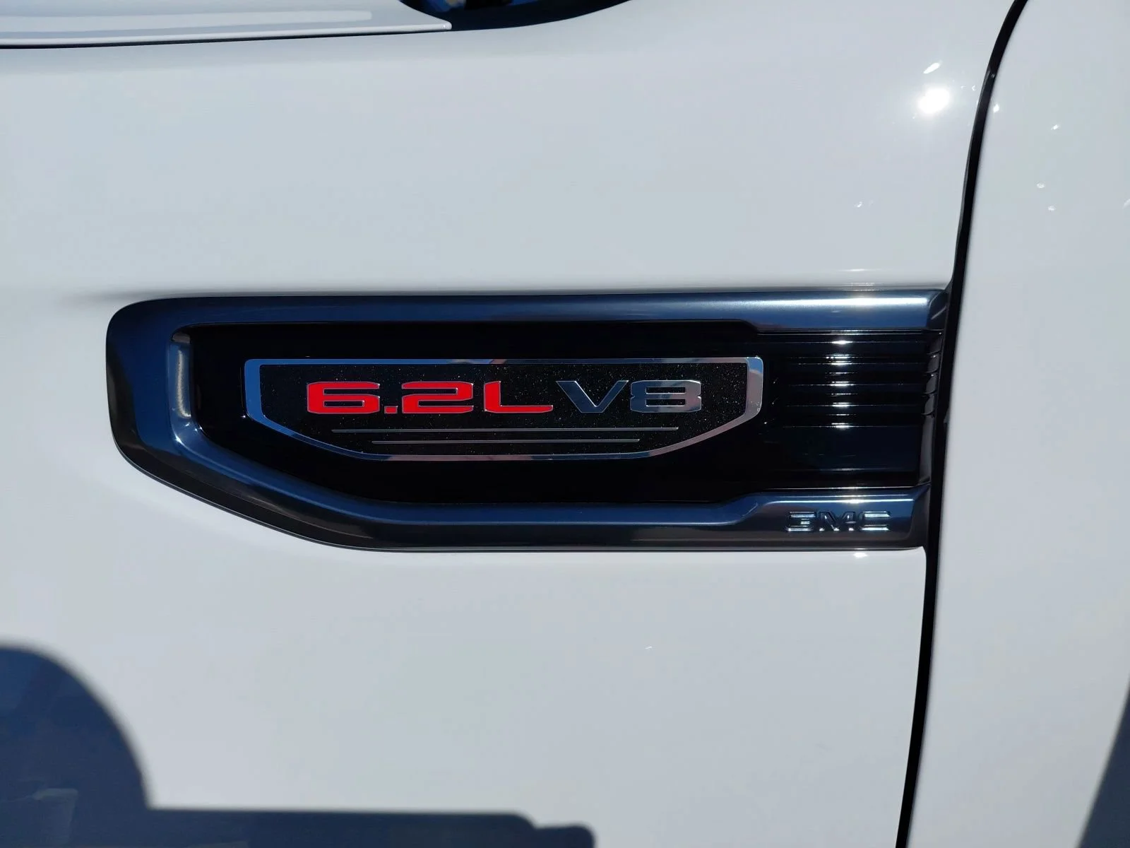 New 2026 Summit White GMC AT4 image 16