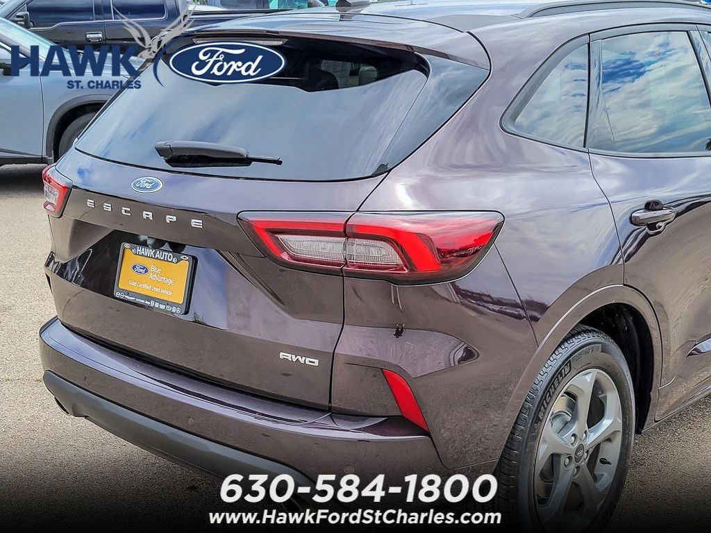 Certified Used 2023 Cinnabar Red Ford ST-Line image 5