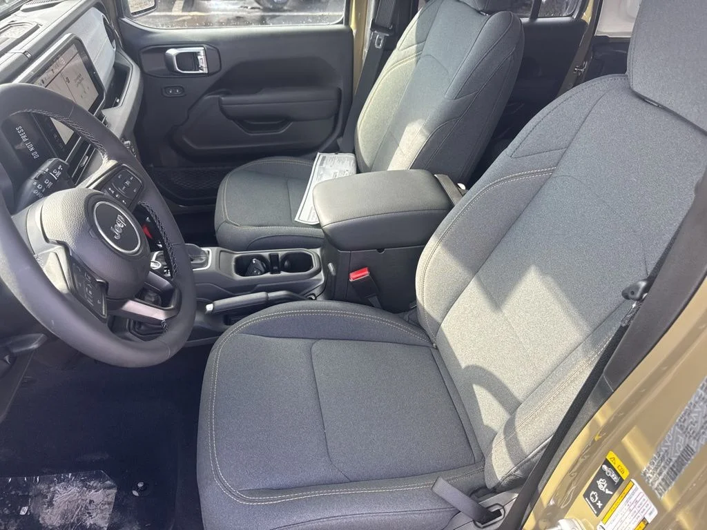 2025 Jeep Wrangler 4-Door Sport S - Photo 37