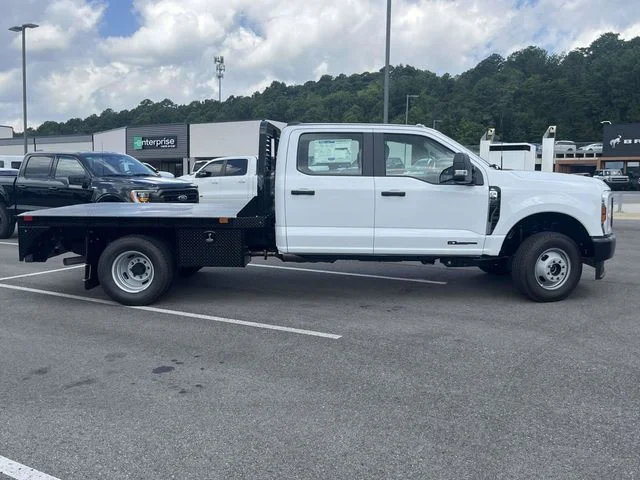 New 2026 Oxford White Ford XL image 2